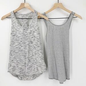 Bundle of 2 Lululemon Tank Tops 4 Gray Essential & Scoop Back Cross Over